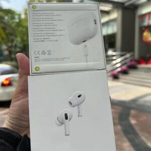 Apple AirPods Pro with White Finish